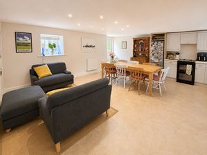 Kitchen/Dining/Sitting - click for photo gallery
